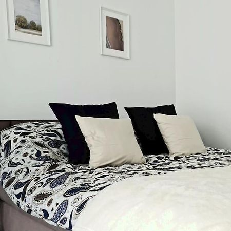 Apartament Poludniowy Z Balkonem 2 Osoby Varsóvia Exterior foto